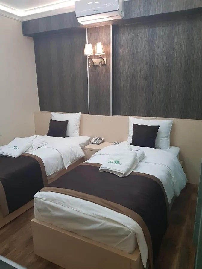 Huixin Hotel Tiflis 3*,