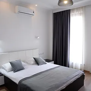 Konukevi Gantiadi Gürcistan